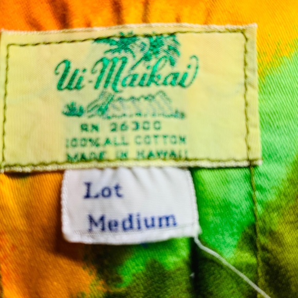 Funky button up - Picture 3 of 4